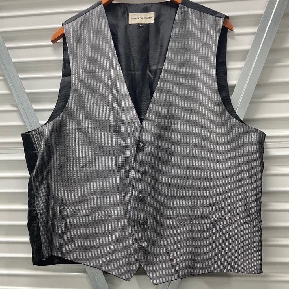 Pronto Uomo Charcoal Striped Vest